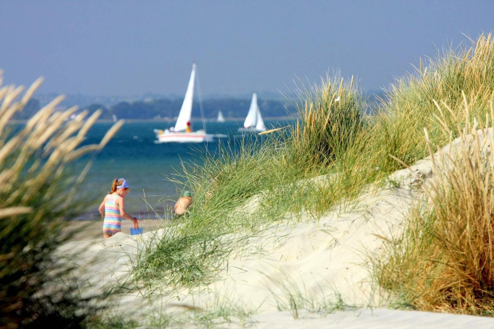 Family Seaside Retreat - 5 Minutes To Beach Уест Уитъринг Екстериор снимка