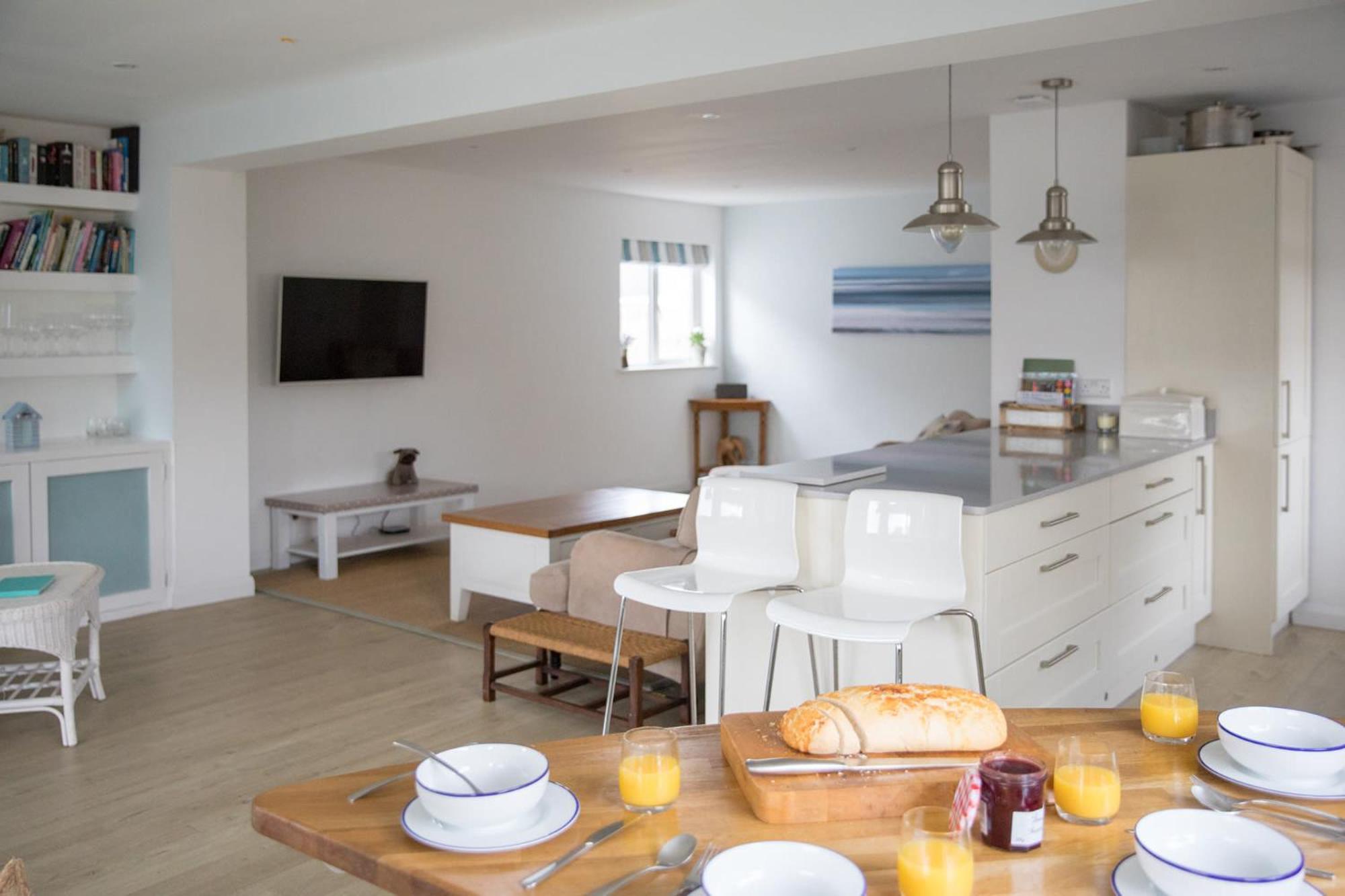 Family Seaside Retreat - 5 Minutes To Beach Уест Уитъринг Екстериор снимка